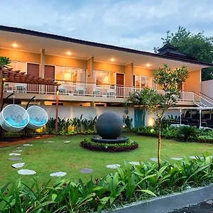 Villa Destiny And