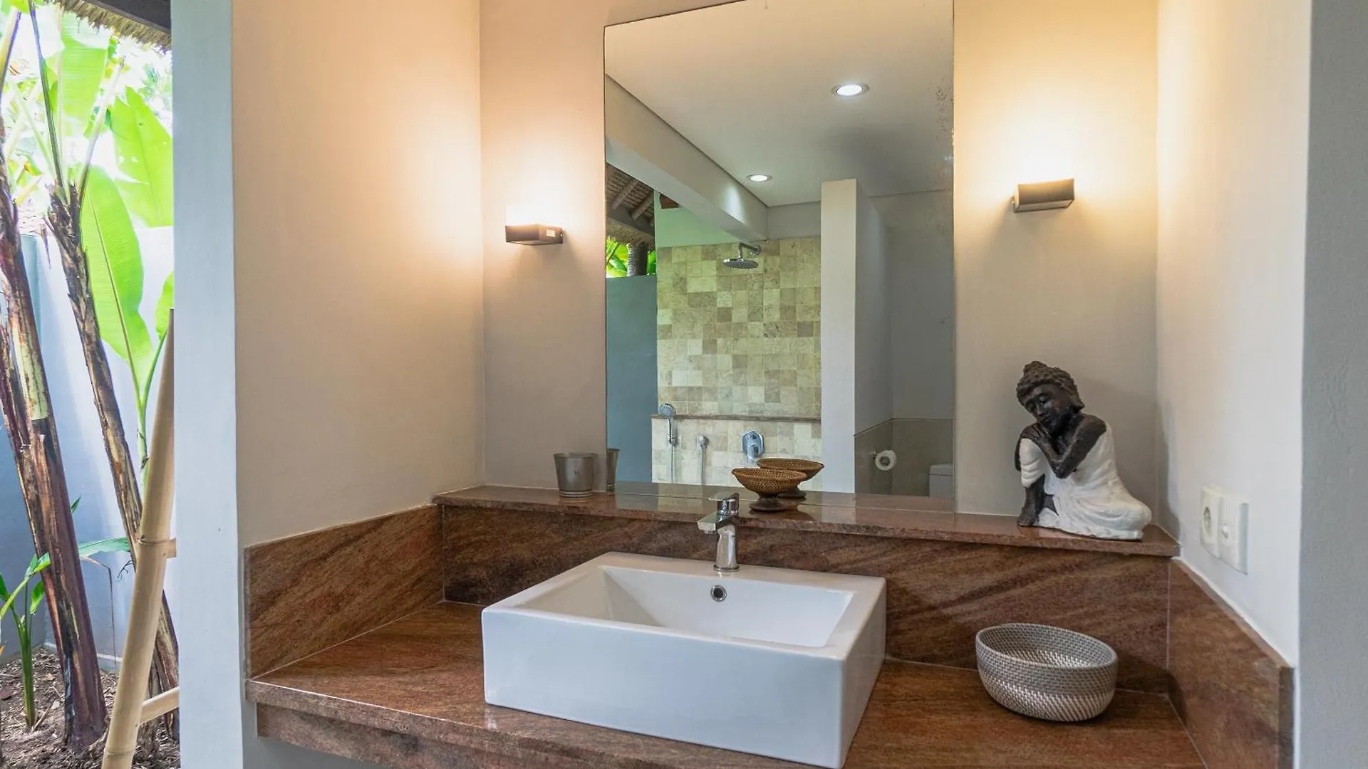Balinea Holiday Home Kerobokan  3*, Kerobokan (Bali)