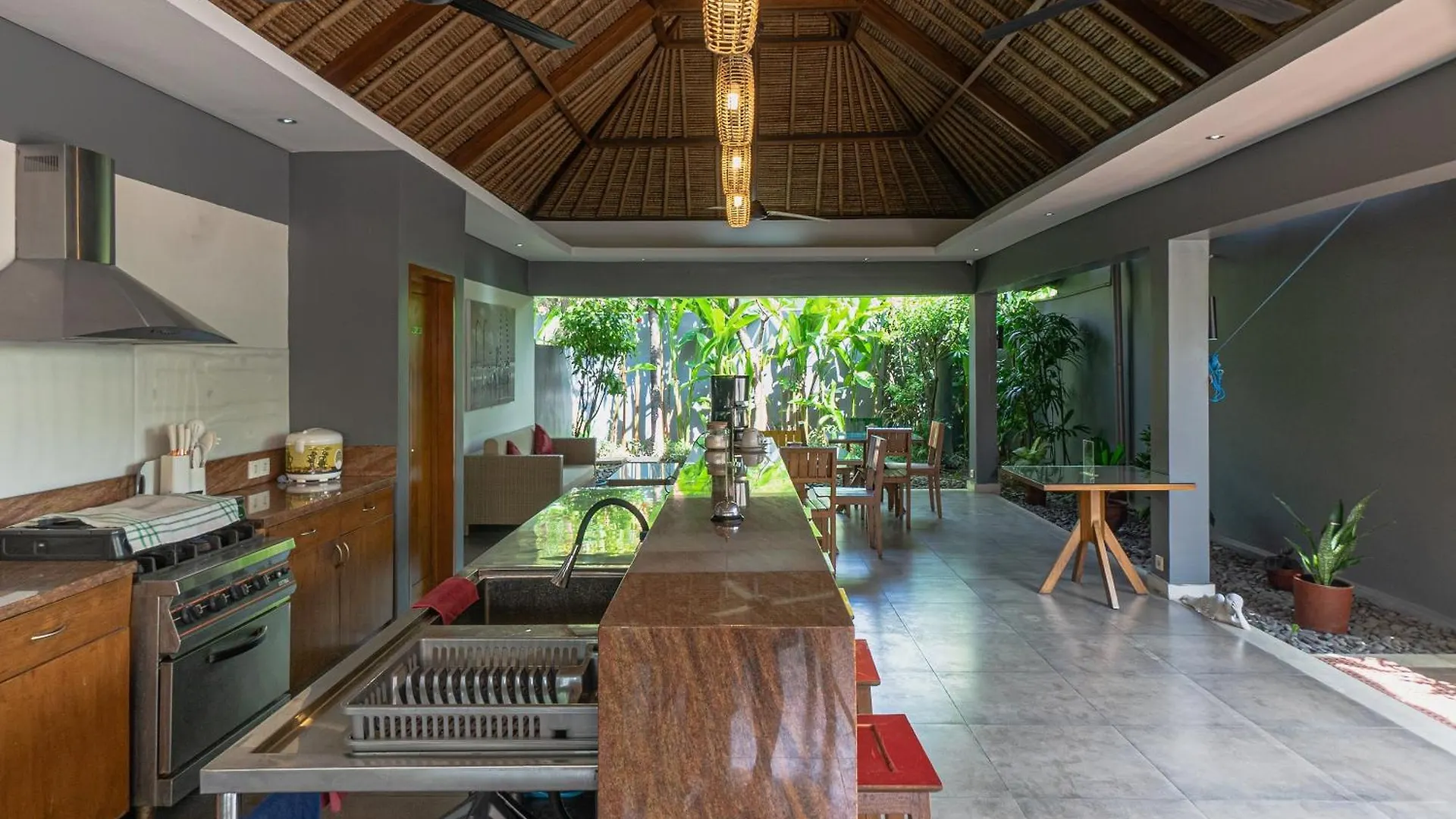 Balinea Holiday Home Kerobokan  Holiday park Kerobokan (Bali)